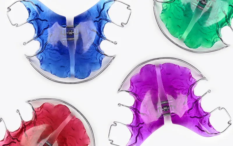 Aparelho ortopédico ortodontia